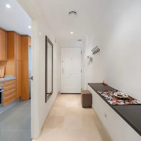 Kirsi Calanova Golf Apartment